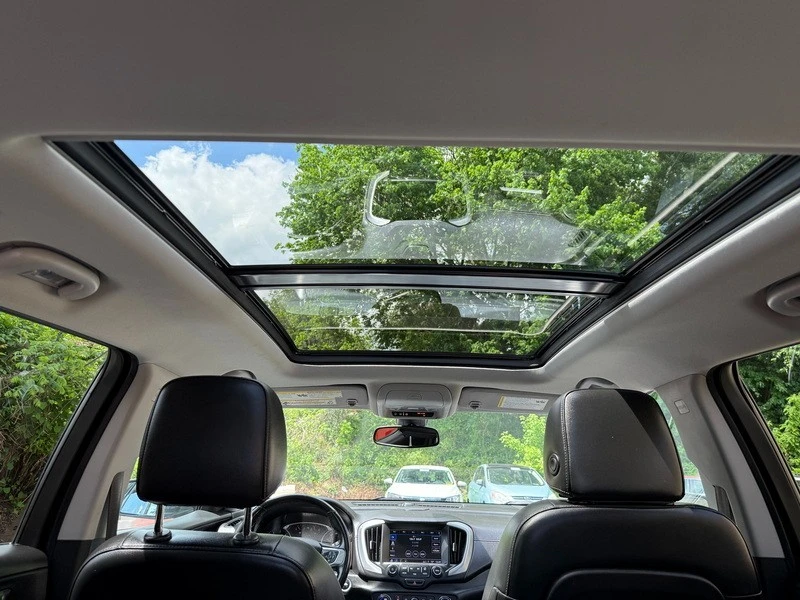 2018 GMC Terrain - Image 10 of 20
