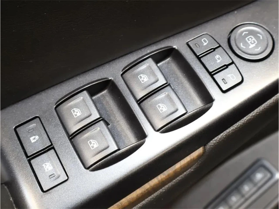 2018 GMC Yukon 4th Gen - Image 11 of 31