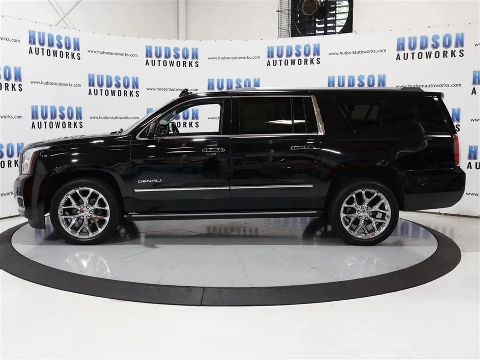 2018 GMC Yukon 4th Gen - Image 3 of 31