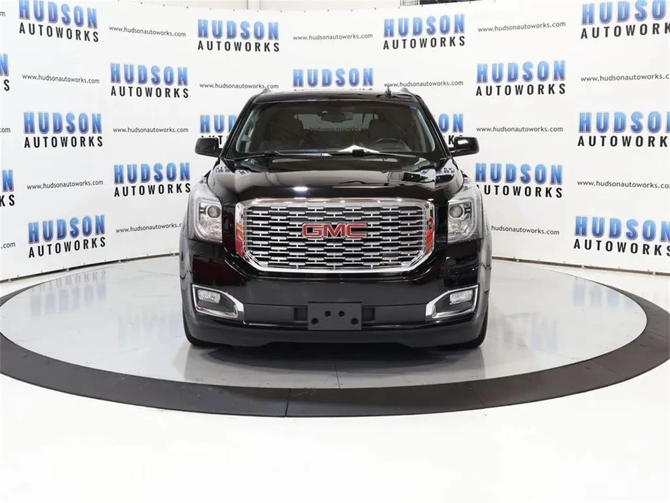 2018 GMC Yukon 4th Gen - Image 9 of 31