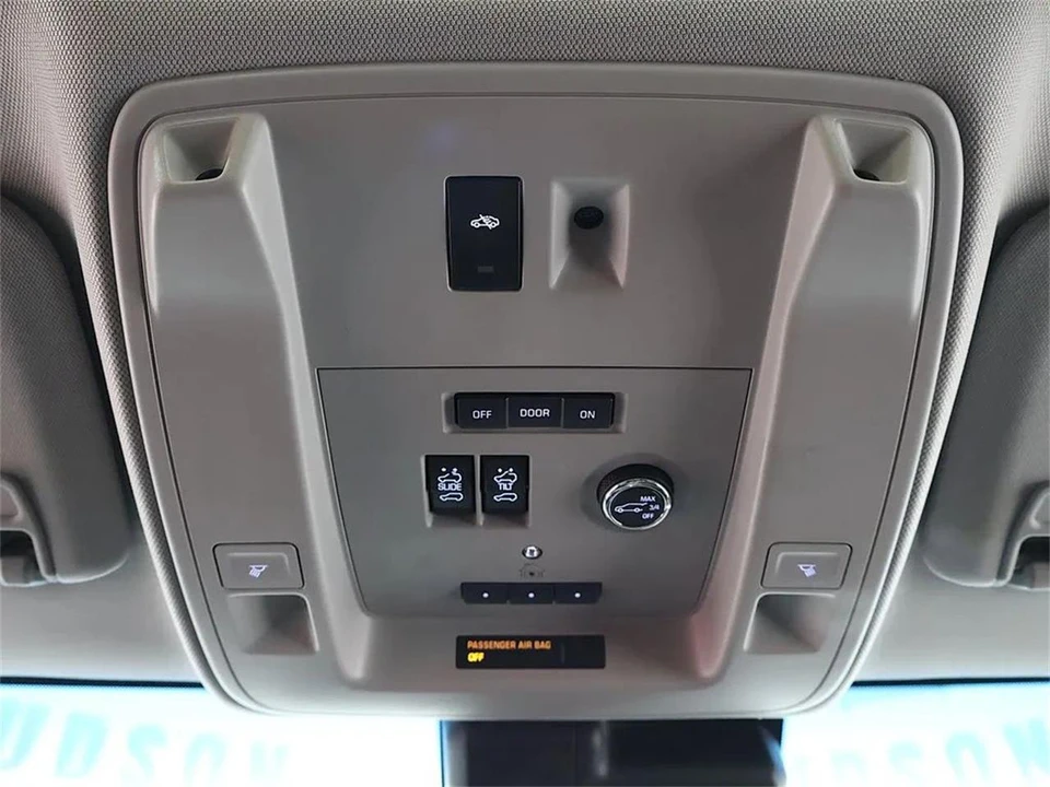 2018 GMC Yukon 4th Gen - Image 29 of 31