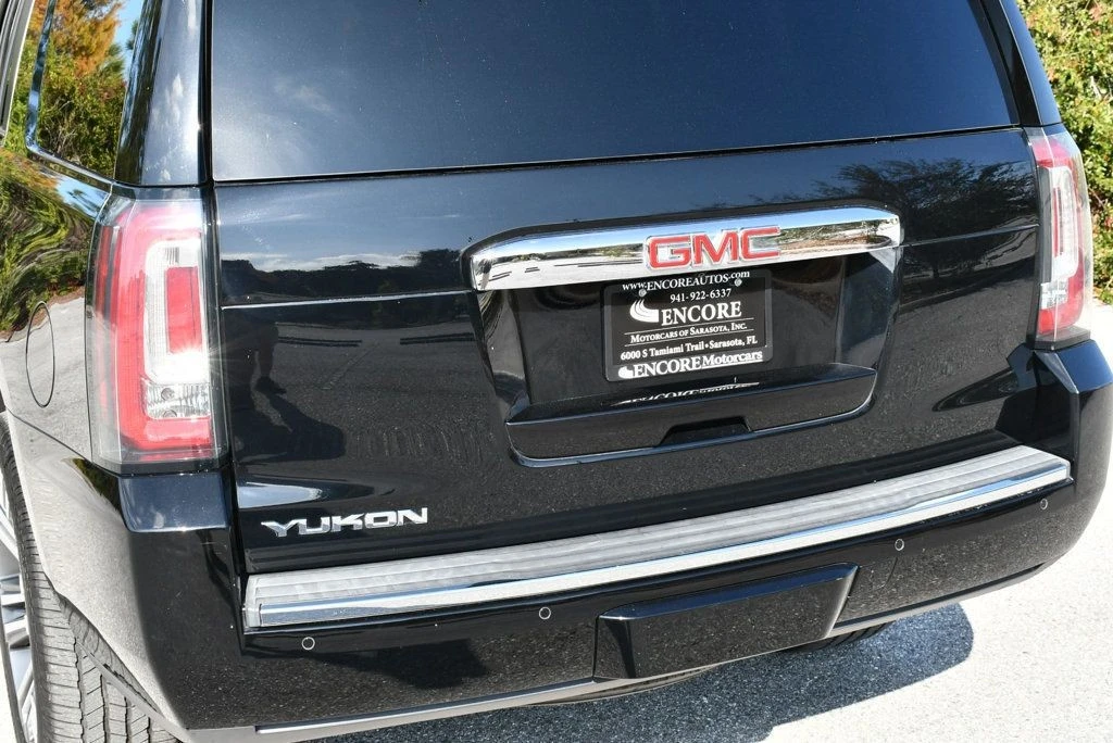 2018 GMC Yukon 4th Gen - Image 11 of 12
