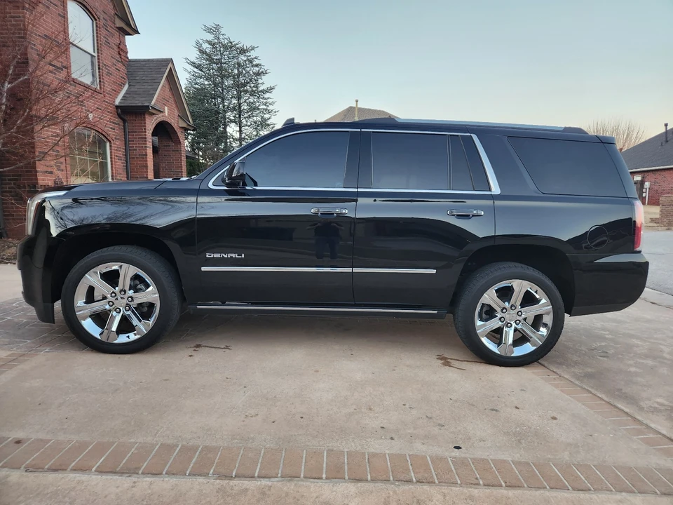 2018 GMC Yukon 5th Gen - Image 5 of 16