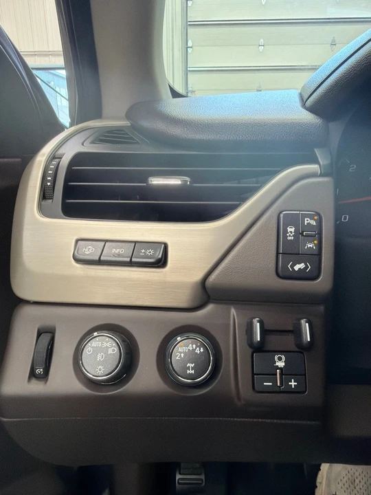 2018 GMC Yukon 4th Gen - Image 16 of 21