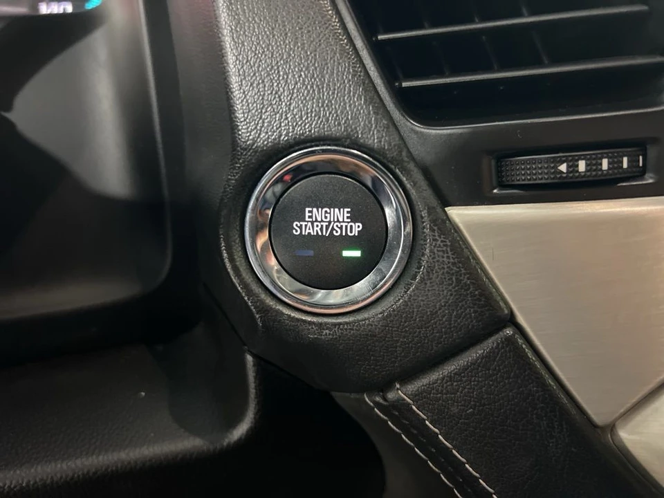 2018 GMC Yukon 4th Gen - Image 15 of 21