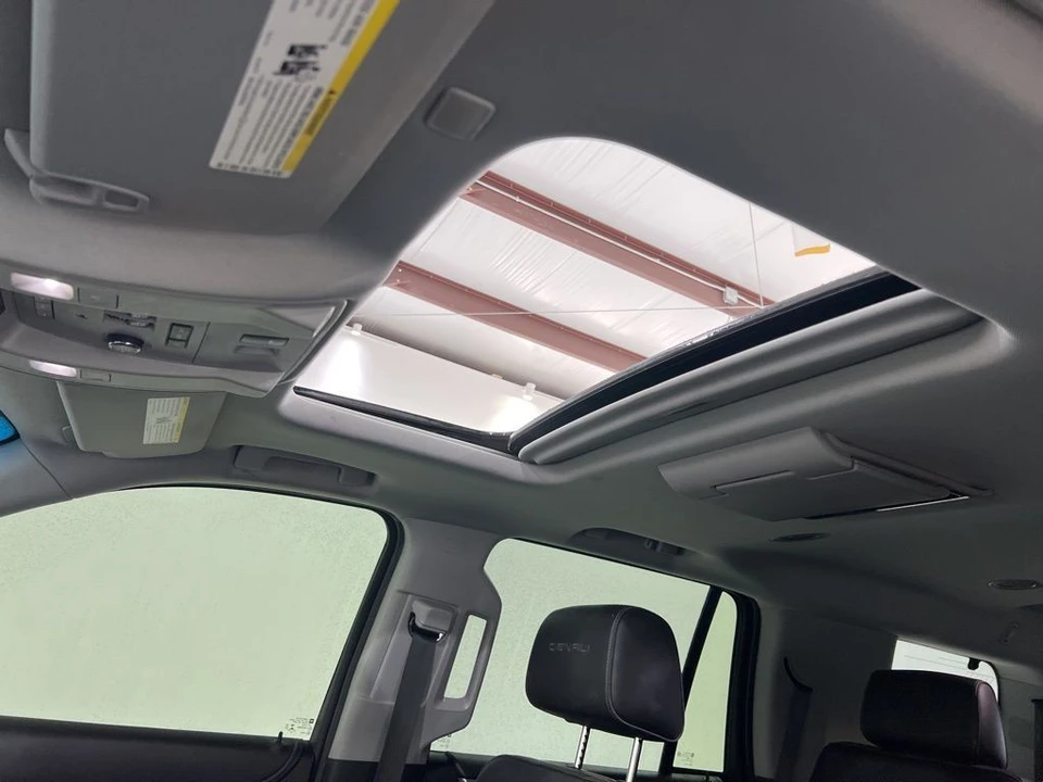 2018 GMC Yukon 4th Gen - Image 17 of 21
