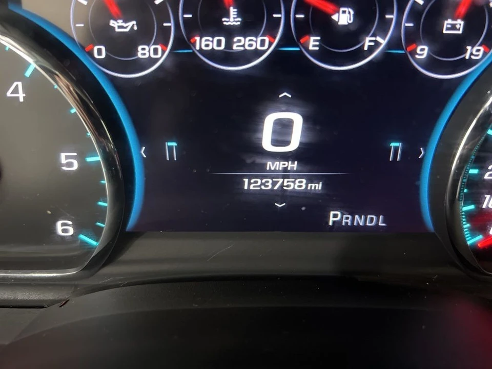 2018 GMC Yukon 4th Gen - Image 11 of 21