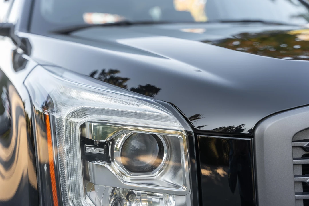 2018 GMC Yukon 4th Gen - Image 12 of 31