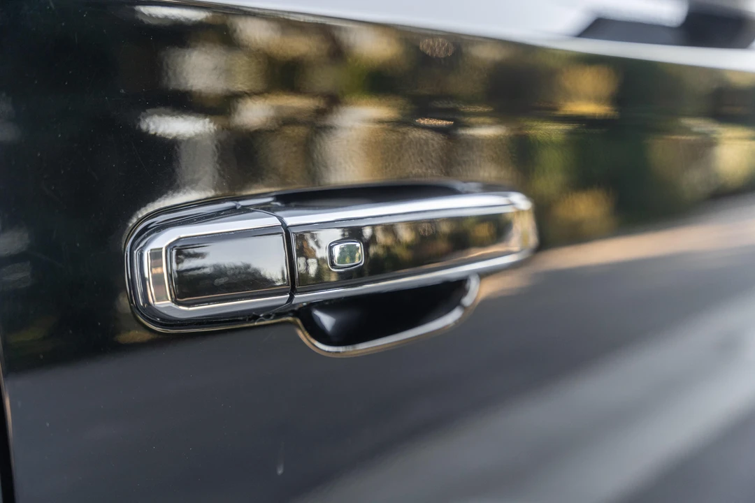 2018 GMC Yukon 4th Gen - Image 28 of 31
