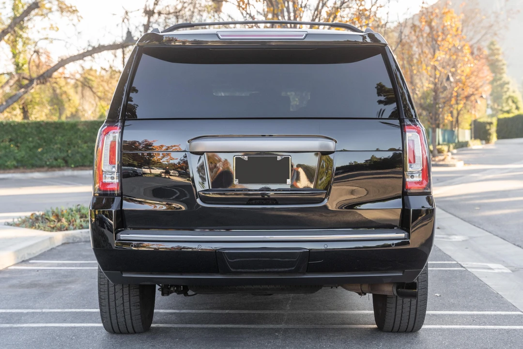 2018 GMC Yukon 4th Gen - Image 5 of 31
