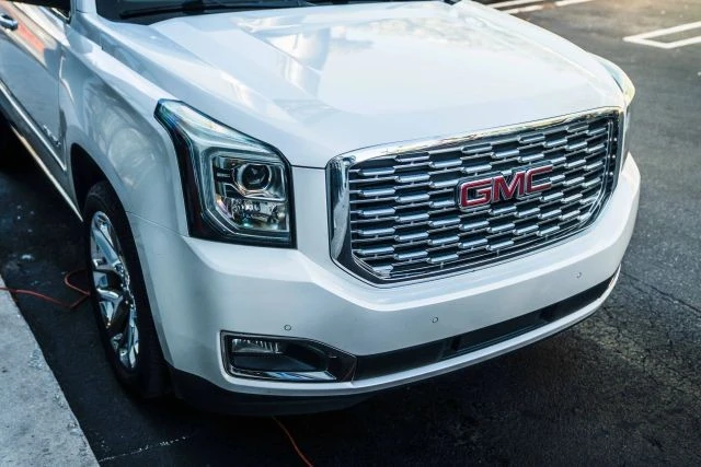 2018 GMC Yukon 4th Gen - Image 6 of 21