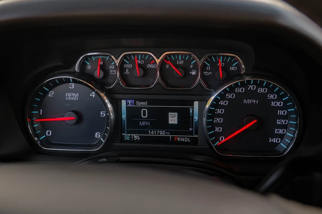 2018 GMC Yukon 4th Gen - Image 17 of 21