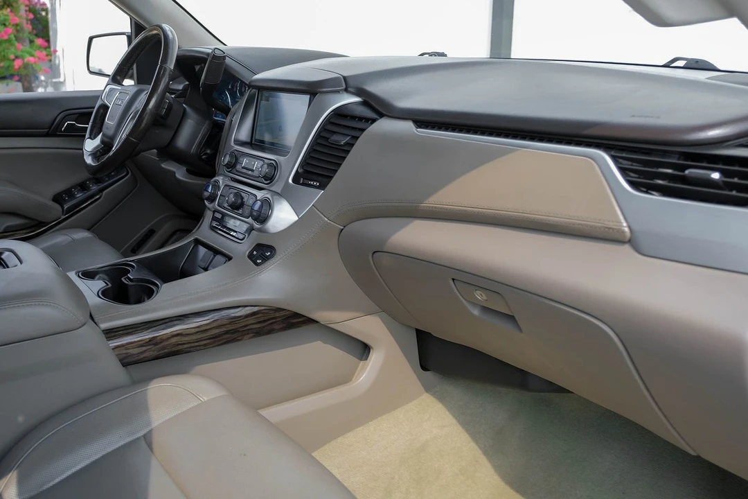 2018 GMC Yukon 4th Gen - Image 11 of 21
