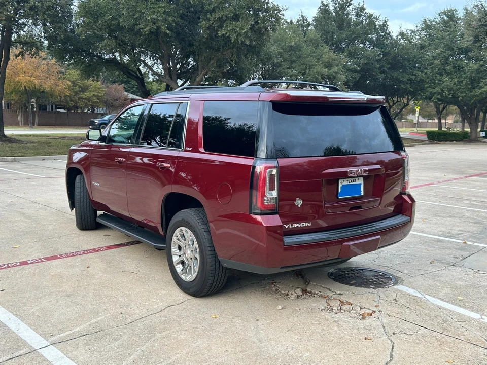 2018 GMC Yukon 4th Gen - Image 3 of 17