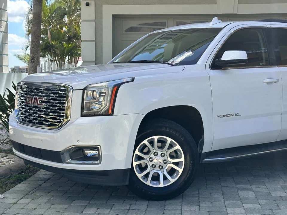2018 GMC Yukon 4th Gen - Image 2 of 21