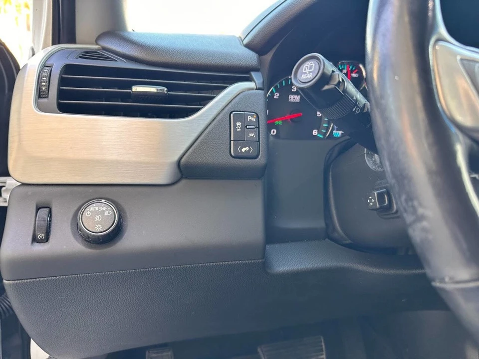 2018 GMC Yukon 4th Gen - Image 18 of 21