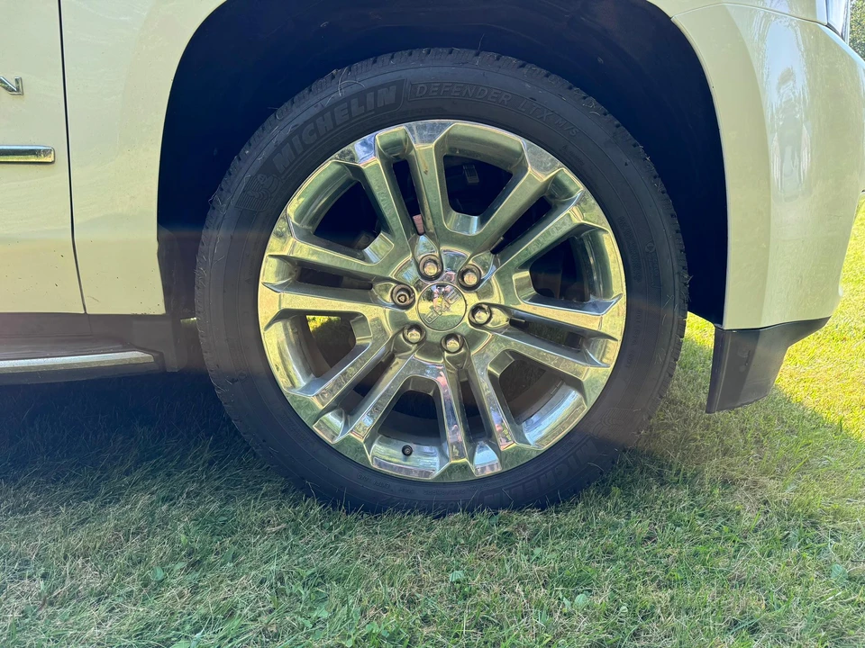 2018 GMC Yukon 4th Gen - Image 29 of 31