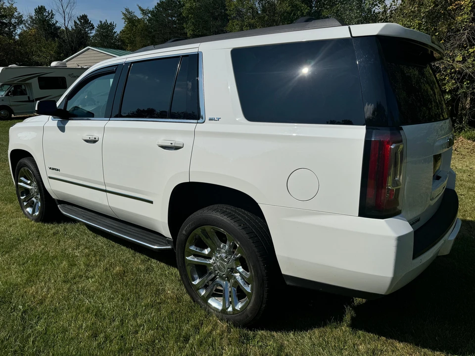 2018 GMC Yukon 4th Gen - Image 11 of 31