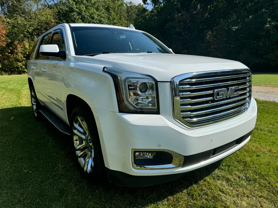 2018 GMC Yukon 4th Gen - Image 19 of 31
