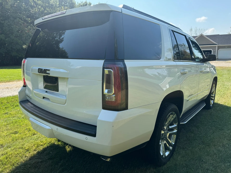 2018 GMC Yukon 4th Gen - Image 13 of 31