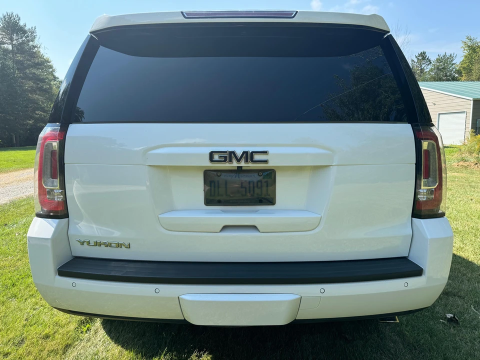 2018 GMC Yukon 4th Gen - Image 12 of 31