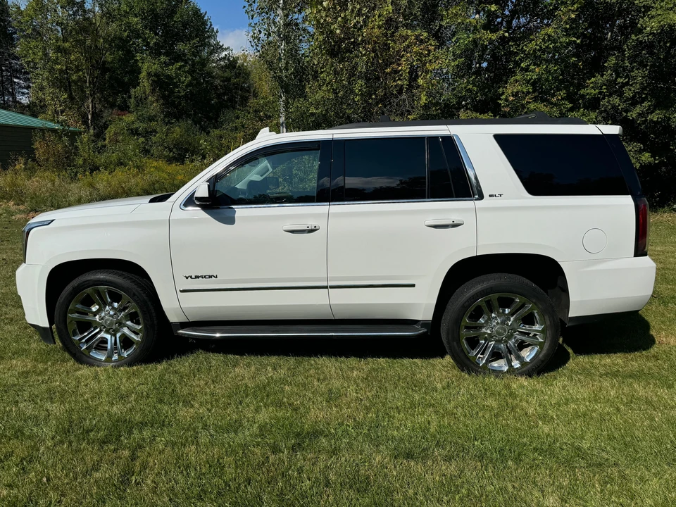 2018 GMC Yukon 4th Gen - Image 9 of 31