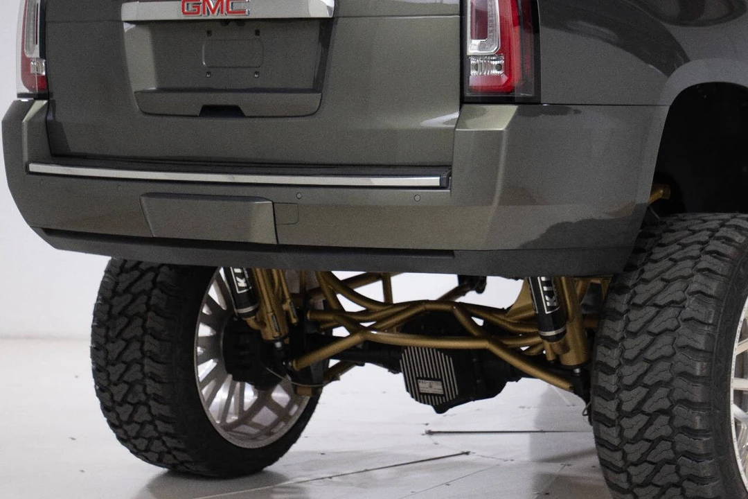2018 GMC Yukon 4th Gen - Image 18 of 21