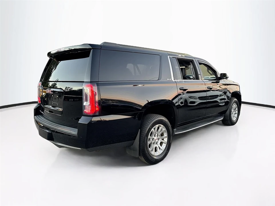 2018 GMC Yukon 4th Gen - Image 10 of 21