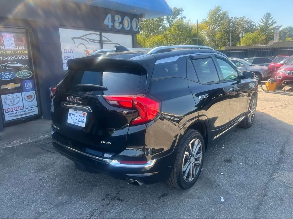 2018 GMC Terrain - Image 2 of 10