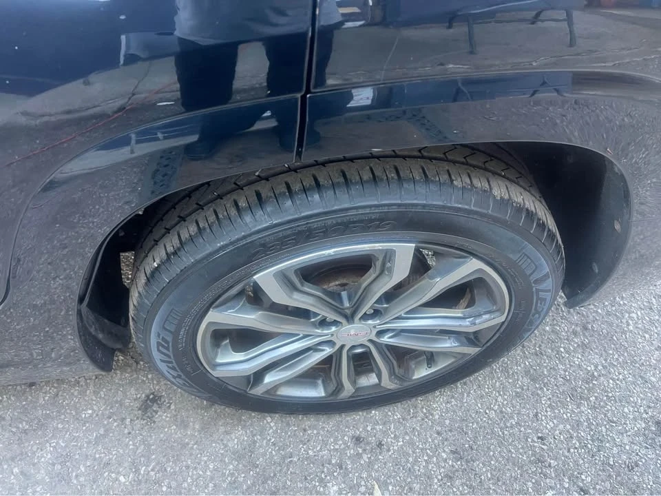 2018 GMC Terrain - Image 9 of 10