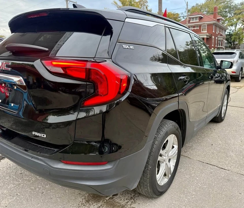 2018 GMC Terrain - Image 5 of 16