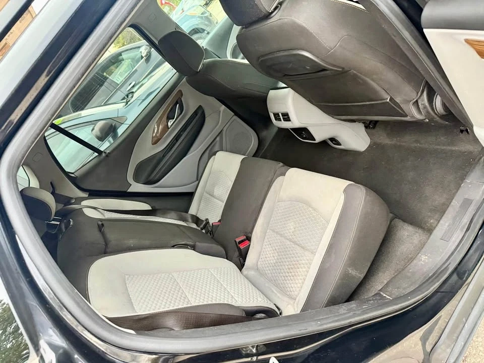 2018 GMC Terrain - Image 11 of 16
