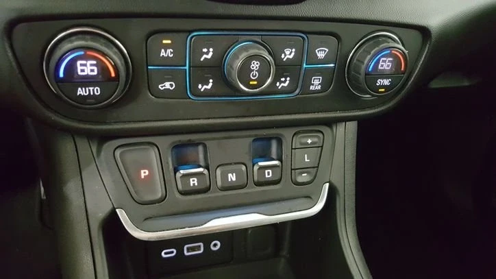 2018 GMC Terrain - Image 7 of 16