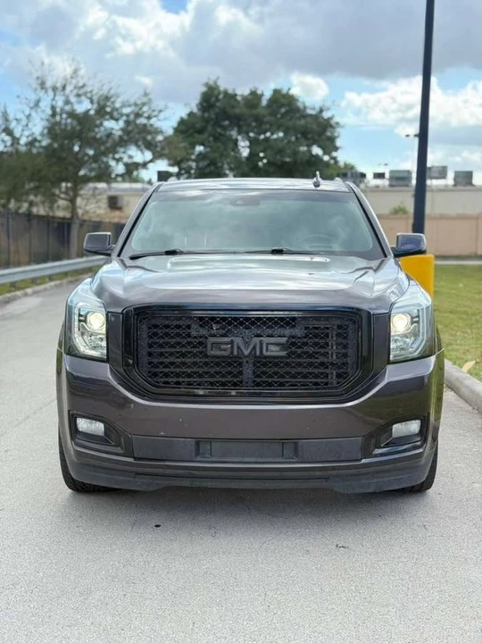 2018 GMC Yukon 5th Gen - Image 2 of 12