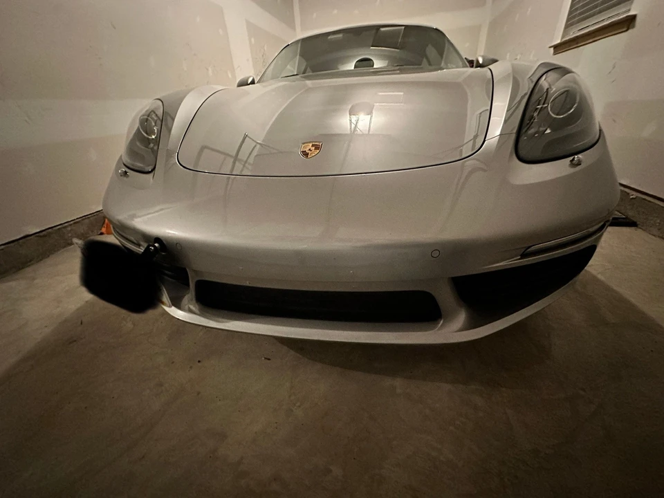 2018 Porsche 718 Cayman - Image 2 of 15