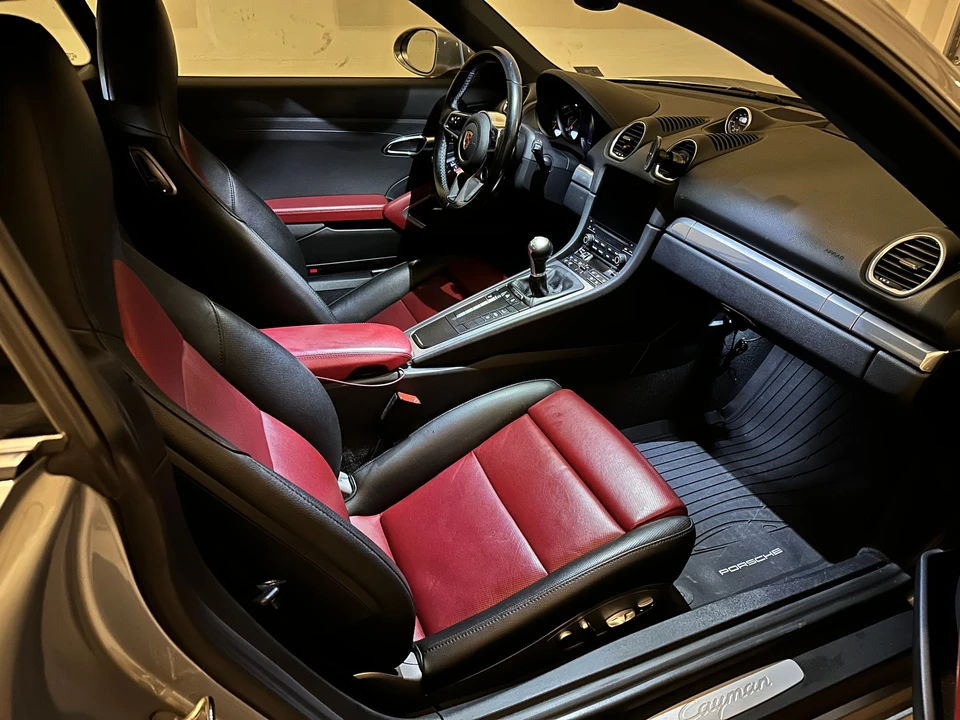 2018 Porsche 718 Cayman - Image 12 of 15