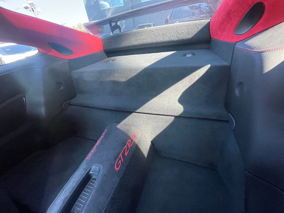 2018 Porsche 991 GT2 RS - Image 8 of 13