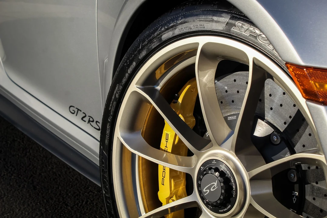 2018 Porsche 991 GT2 RS - Image 8 of 29