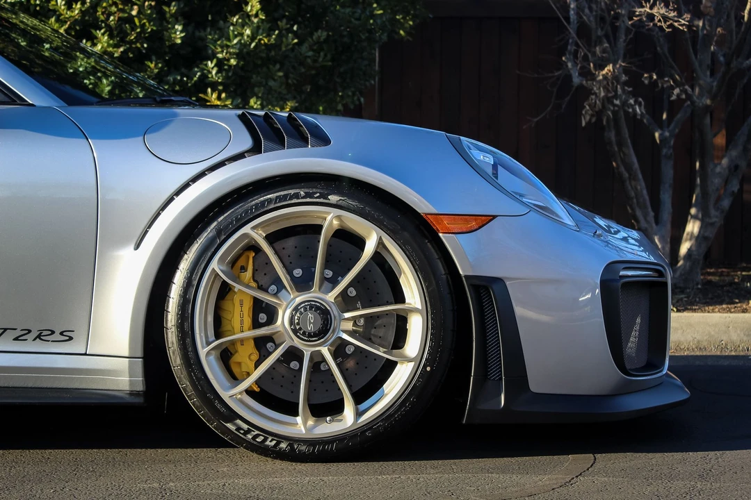 2018 Porsche 991 GT2 RS - Image 7 of 29