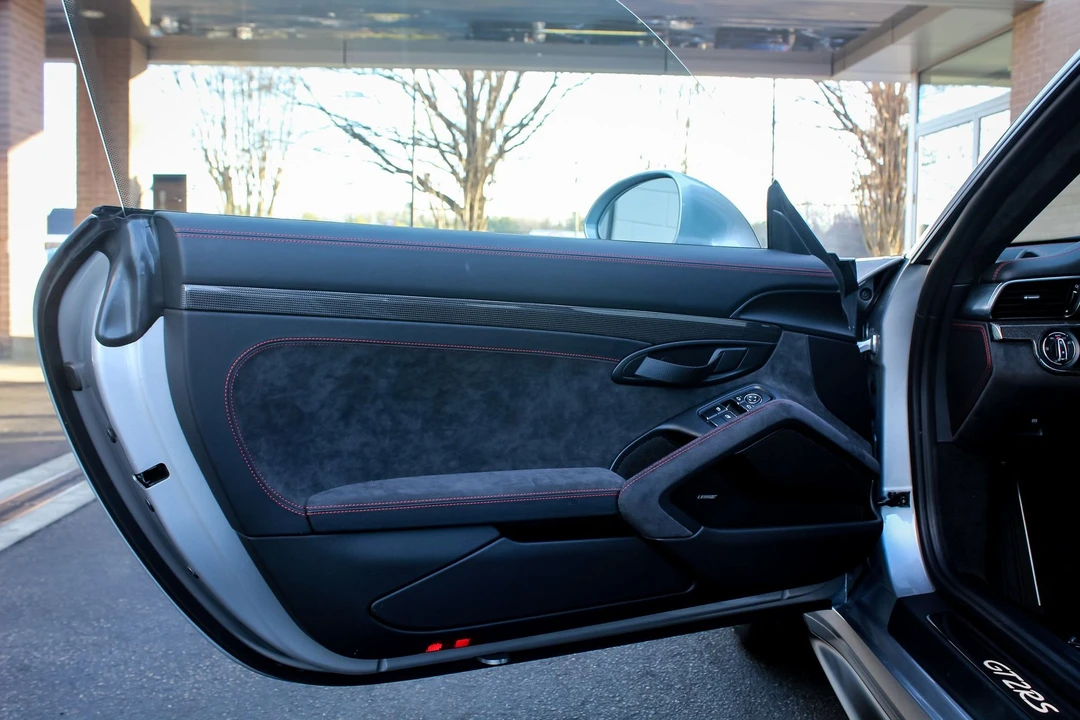 2018 Porsche 991 GT2 RS - Image 23 of 29