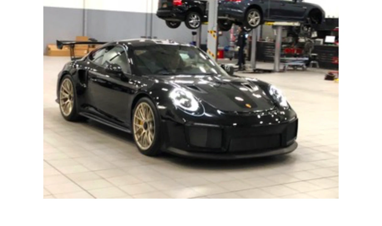 2018 Porsche 991 GT2 RS - Image 3 of 17