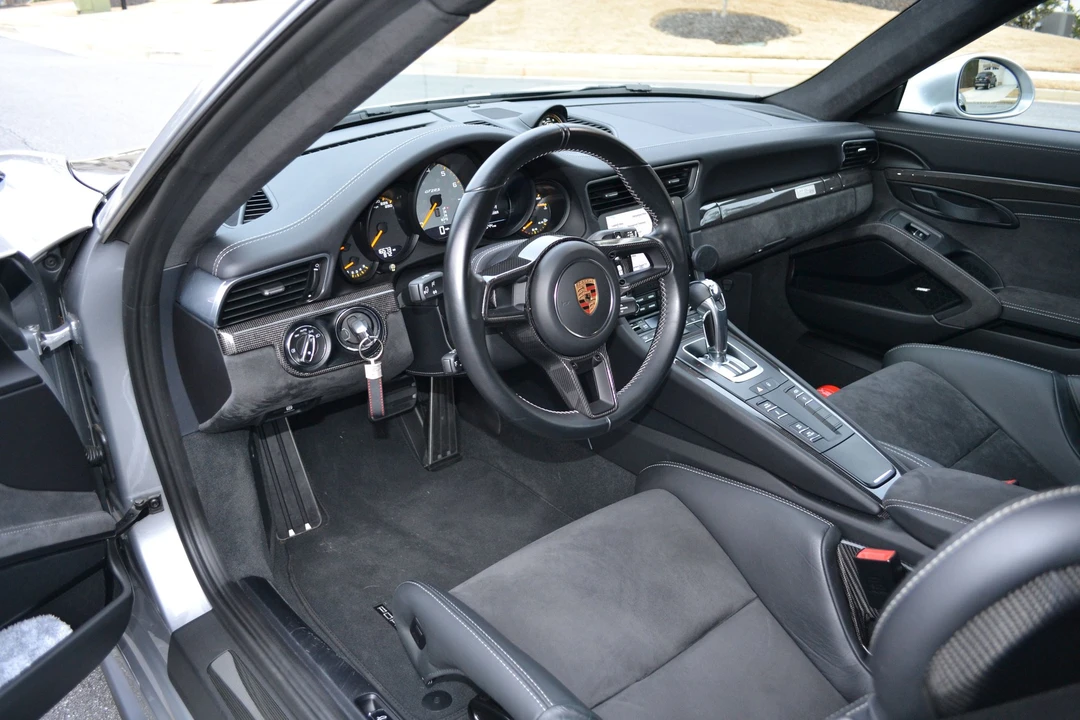 2018 Porsche 991 GT2 RS - Image 18 of 29