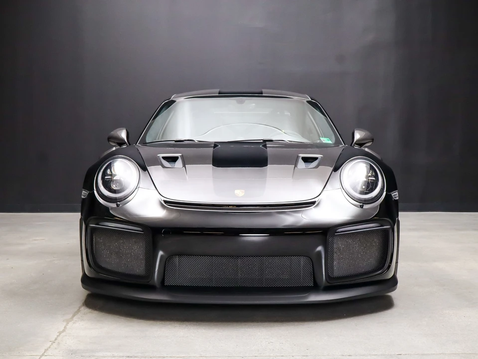 2018 Porsche 991 GT2 RS - Image 2 of 16
