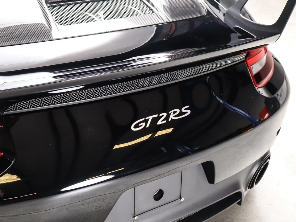 2018 Porsche 991 GT2 RS - Image 8 of 16