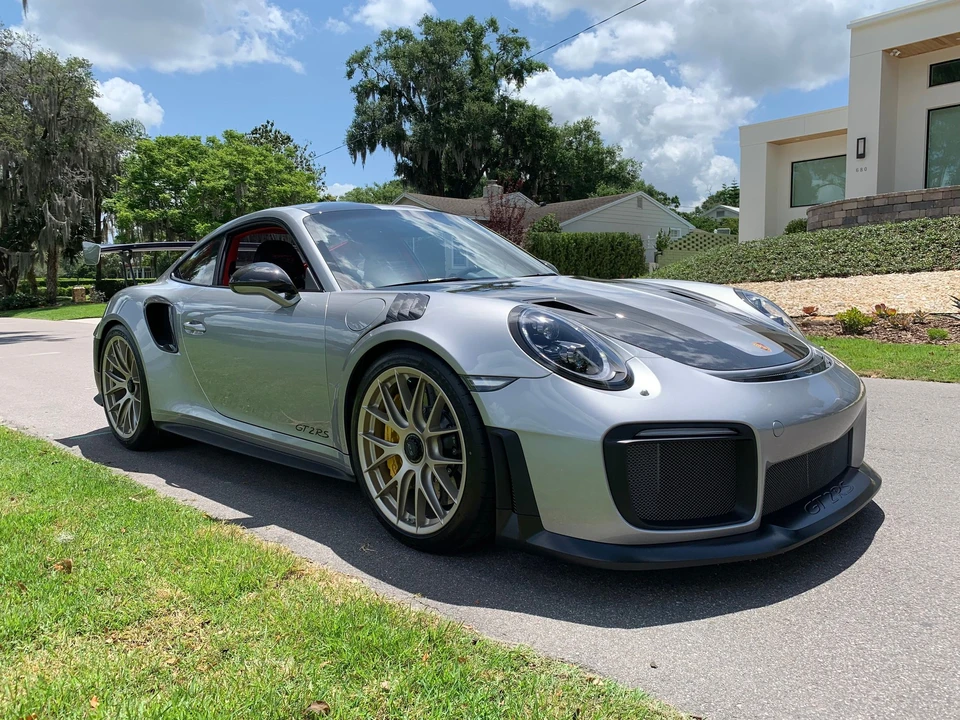 2018 Porsche 991 GT2 RS - Image 4 of 9