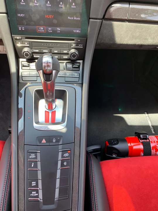 2018 Porsche 991 GT2 RS - Image 7 of 9