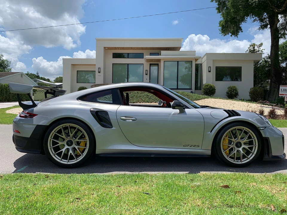 2018 Porsche 991 GT2 RS - Image 3 of 9