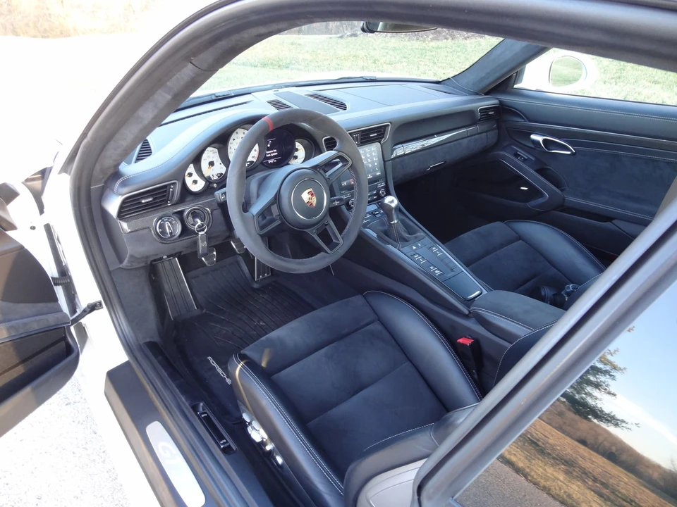2018 Porsche 991 GT3 - Image 10 of 12