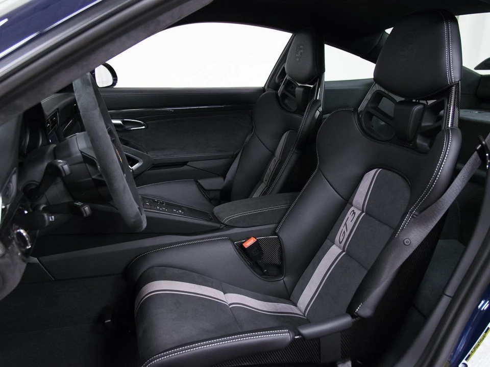 2018 Porsche 991 GT3 - Image 2 of 31