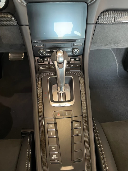 2018 Porsche 991 GT3 - Image 17 of 18